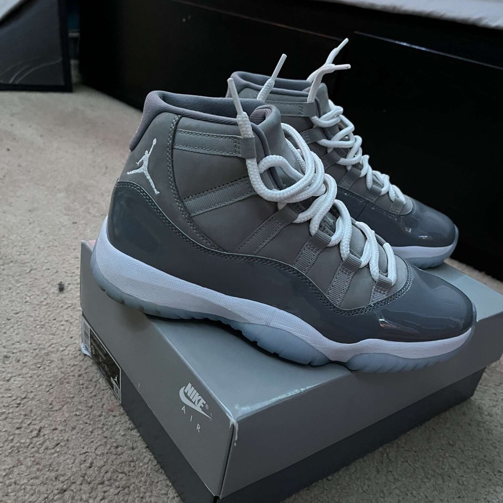 Jordan 11 Cool Grey